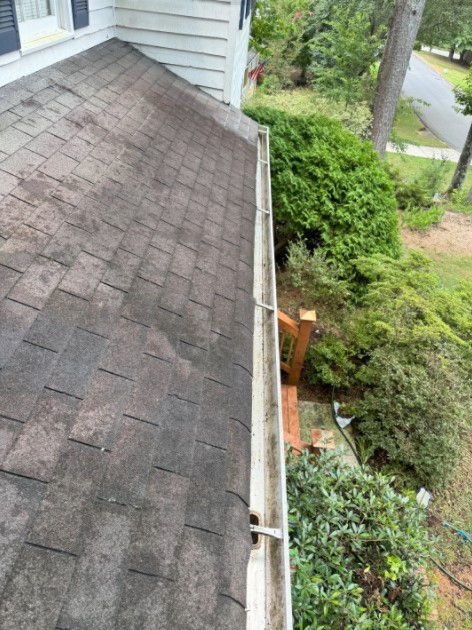 Expert Gutter Cleaning & Roof Valley Maintenance – Alpharetta & Johns Creek GA